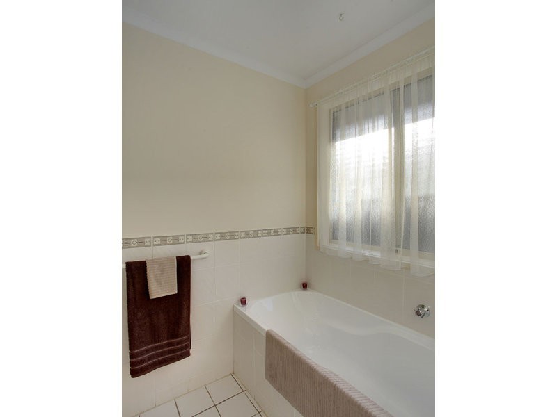 20 Kingswood Avenue, Onkaparinga Hills SA 5163