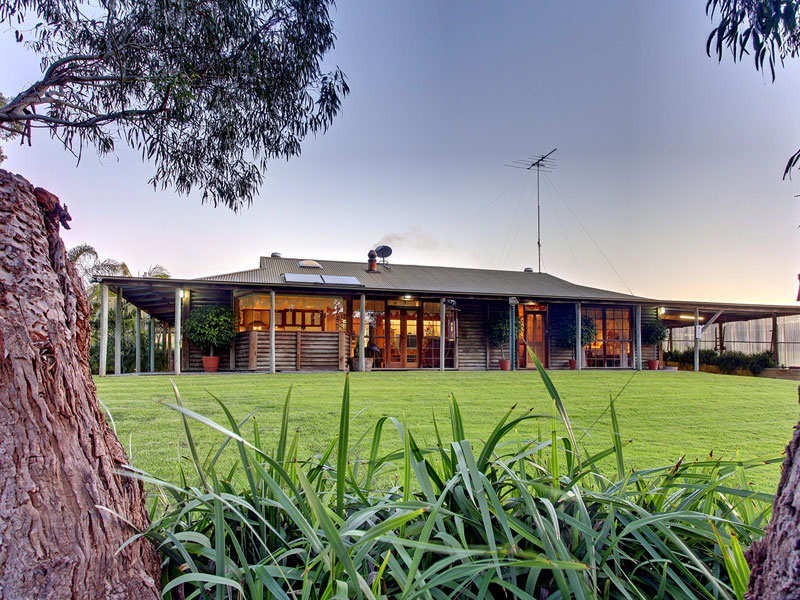 152 Peters Creek Road, Kangarilla SA 5157