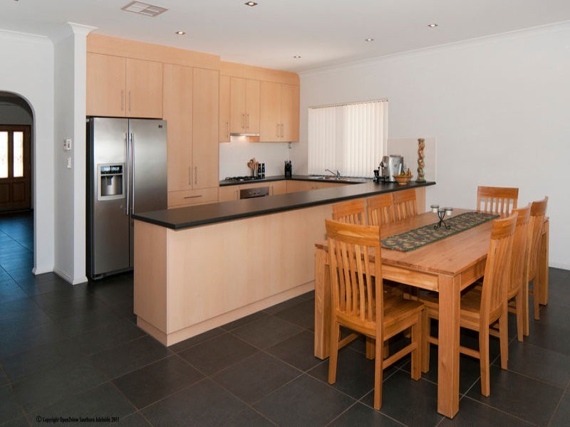 121 Grand Boulevard, Seaford Rise SA 5169