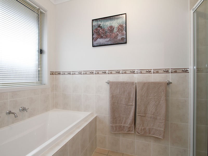 6 Cricket Ground Court, Christie Downs SA 5164