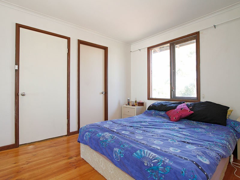 27 Narvik Crescent, Hackham West SA 5163
