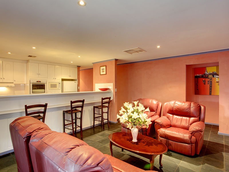 2 Jasmine Avenue, Maslin Beach SA 5170