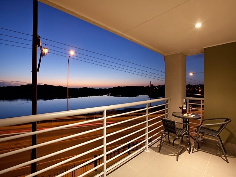 2/10 Commercial Road, Port Noarlunga South SA 5167