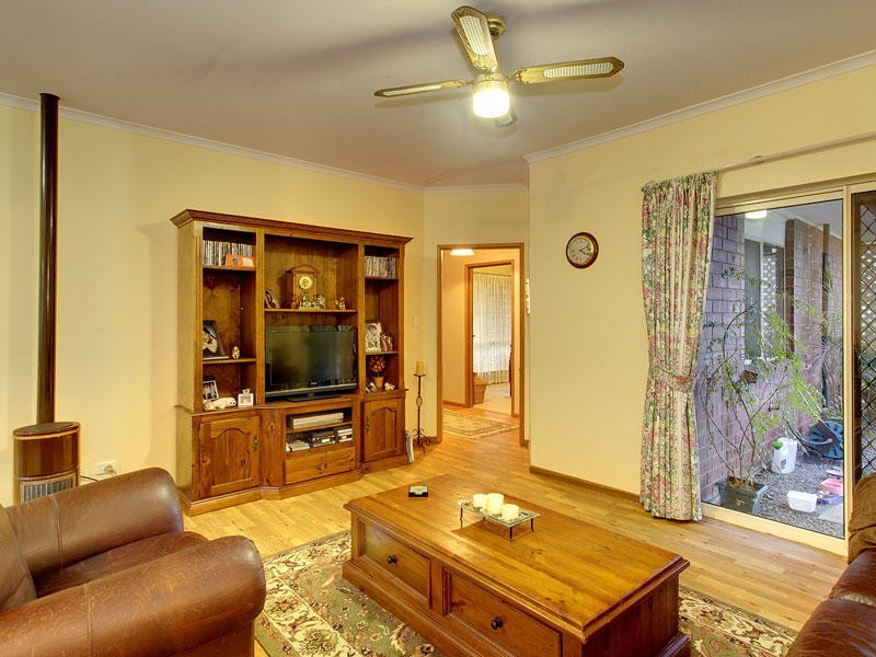 7 Bass Court, Woodcroft SA 5162