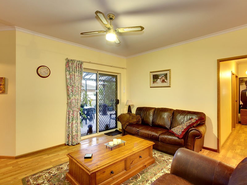 7 Bass Court, Woodcroft SA 5162