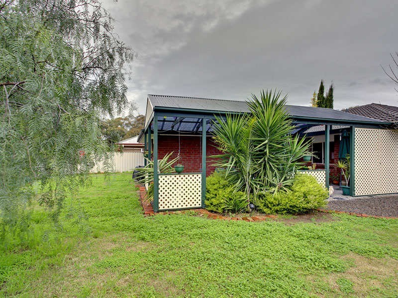 7 Bass Court, Woodcroft SA 5162
