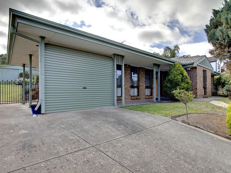 51 Tania Drive, Aberfoyle Park SA 5159