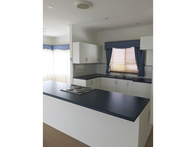 15 John Terrace, O’sullivan Beach SA 5166