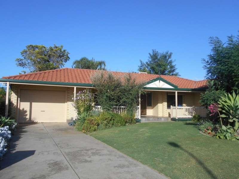 12 CAMILLE STREET, Hallett Cove SA 5158