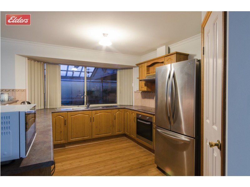 65 Rose Crescent, Mclaren Flat SA 5171