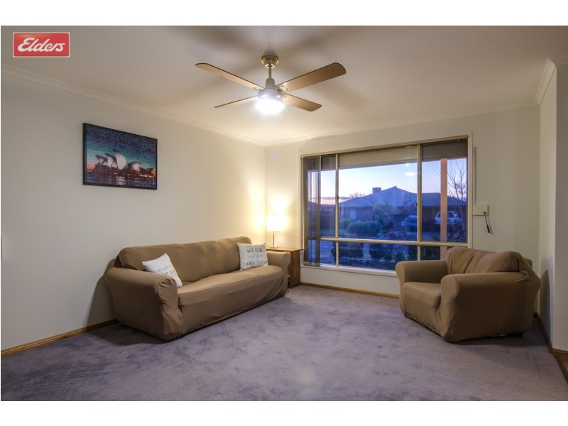 65 Rose Crescent, Mclaren Flat SA 5171