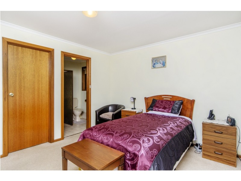 Woodcroft SA 5162