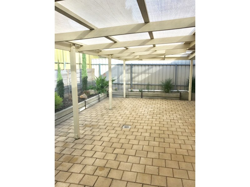 1 Teusner Drive, Morphett Vale SA 5162