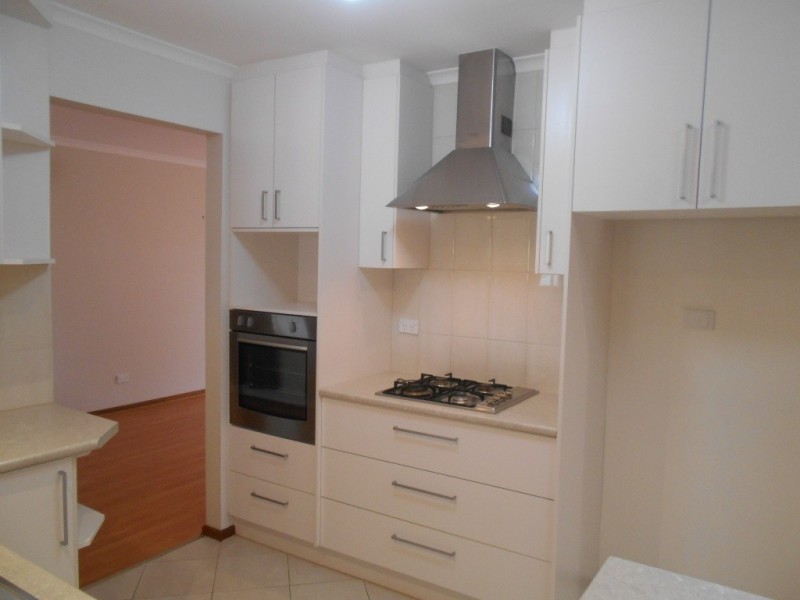 112 REYNELL ROAD, Woodcroft SA 5162