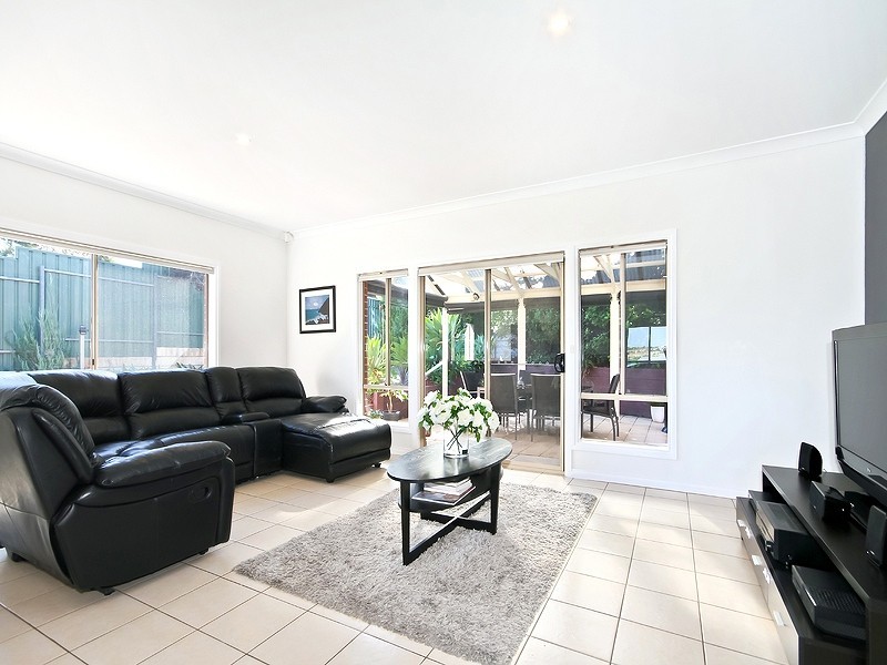 29 ELIZABETH CRESCENT, Hallett Cove SA 5158
