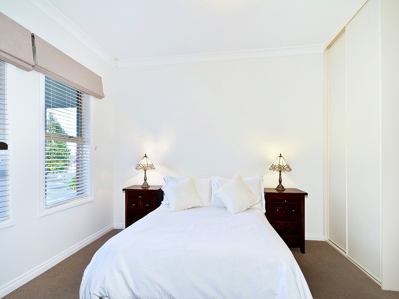 29 ELIZABETH CRESCENT, Hallett Cove SA 5158