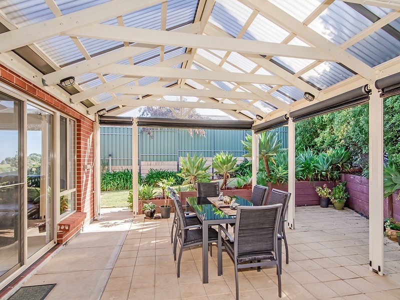 29 ELIZABETH CRESCENT, Hallett Cove SA 5158