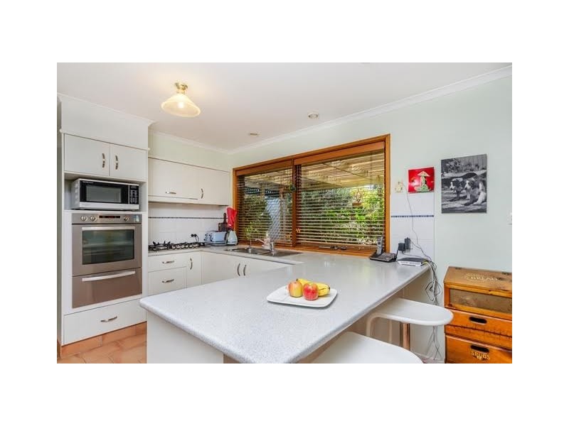 202 THE COVE ROAD, Hallett Cove SA 5158