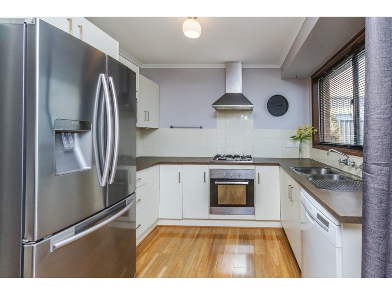 99 LANDER ROAD, Trott Park SA 5158