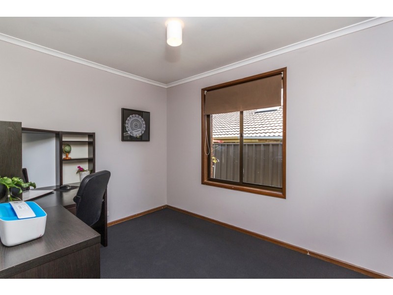 99 LANDER ROAD, Trott Park SA 5158