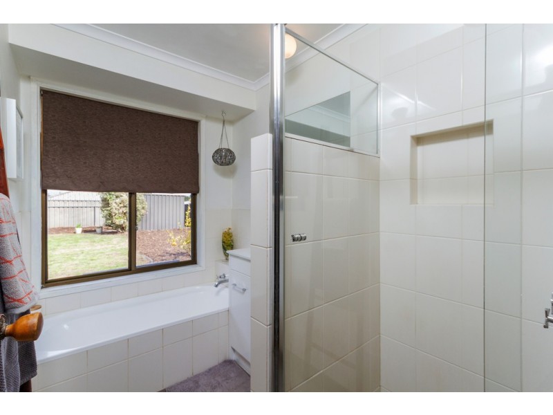 99 LANDER ROAD, Trott Park SA 5158