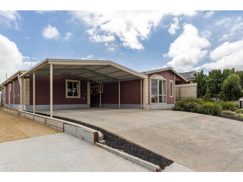 15 HAYWOOD COURT, Mount Compass SA 5210