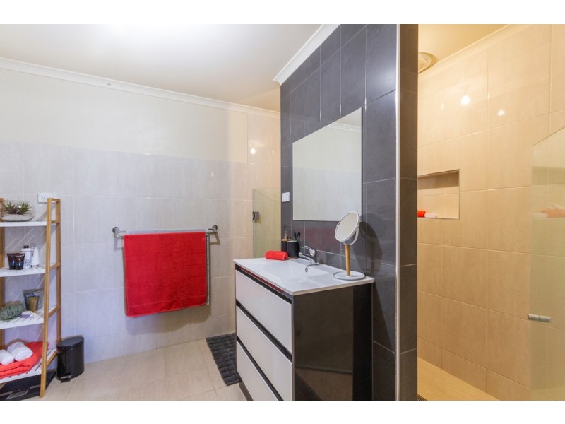 15 HAYWOOD COURT, Mount Compass SA 5210