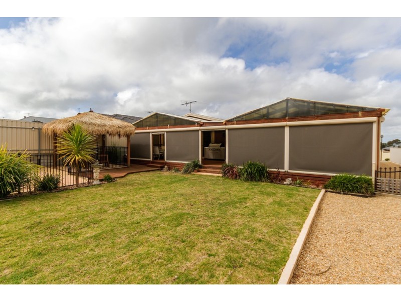 15 HAYWOOD COURT, Mount Compass SA 5210
