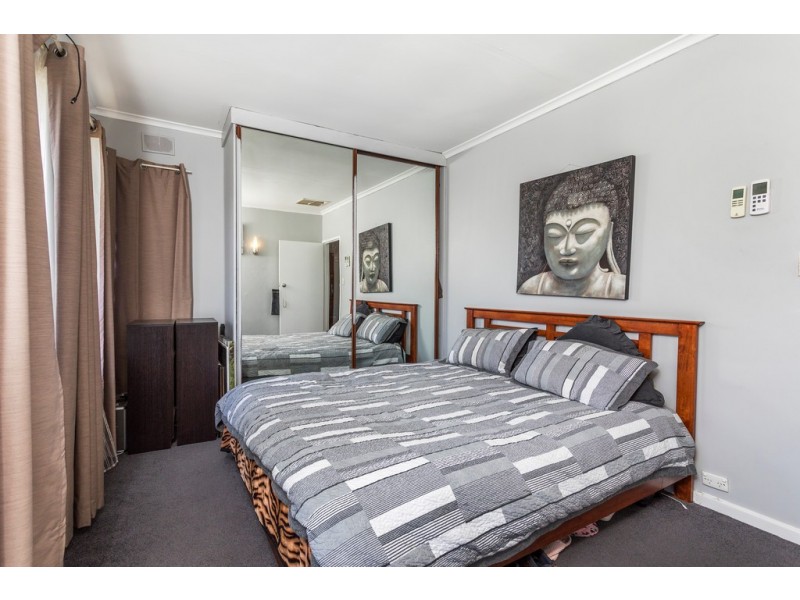 10 Booth Avenue, Morphett Vale SA 5162