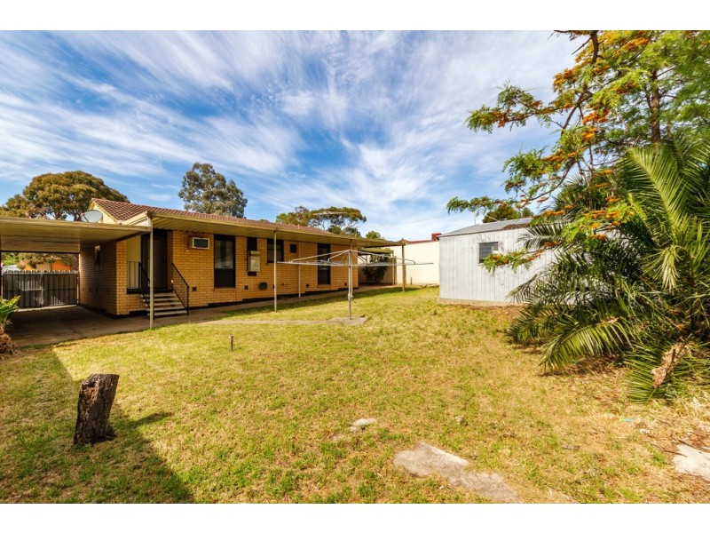 9 Diana Crescent, Morphett Vale SA 5162