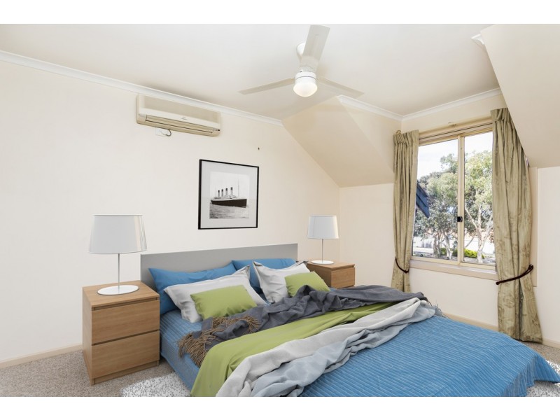 9 Hazeltine Drive, Seaford Rise SA 5169