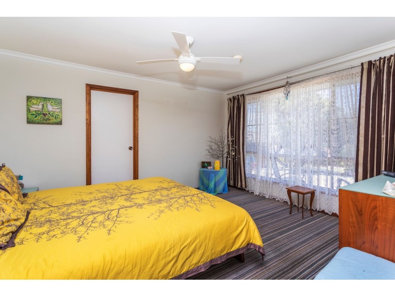 12 Hele Crescent, Trott Park SA 5158