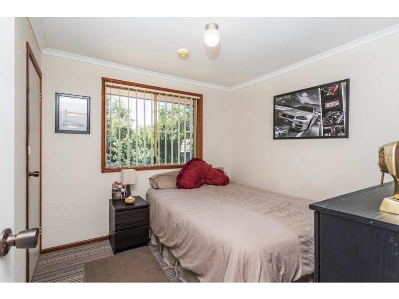 12 Hele Crescent, Trott Park SA 5158
