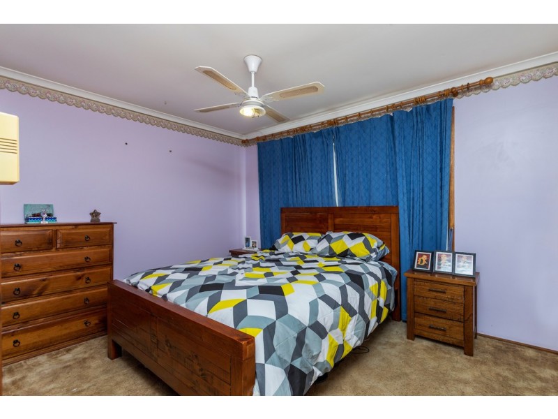 1 Holt Court, Trott Park SA 5158