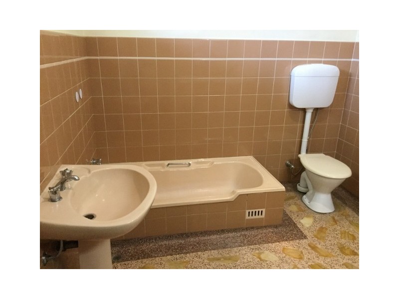 116 East Avenue, Beverley SA 5009