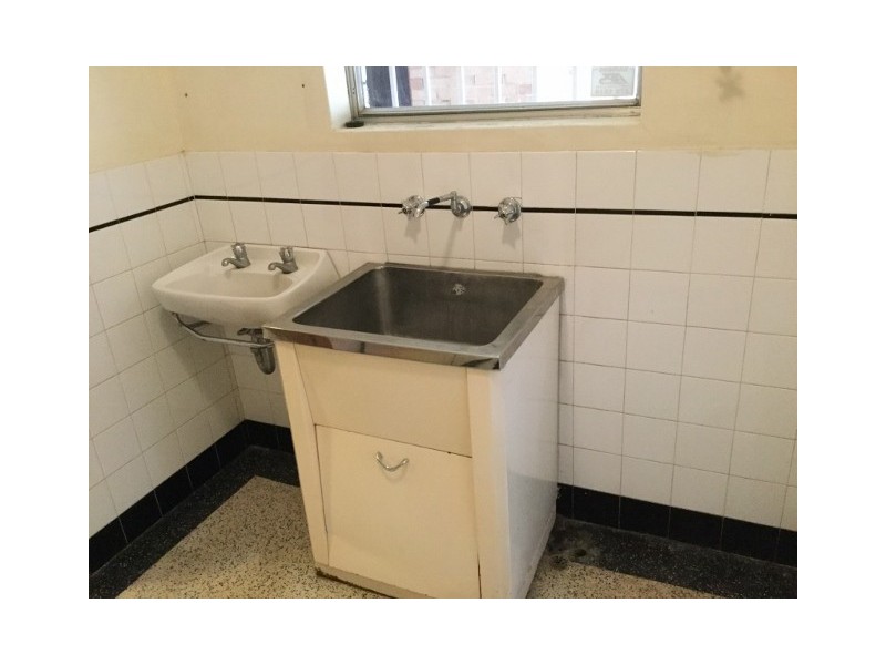 116 East Avenue, Beverley SA 5009