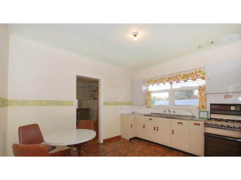 10 Ringwood Road, Morphett Vale SA 5162