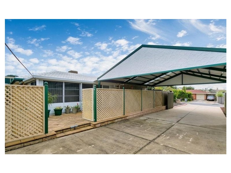 5 Moncur Street, Woodcroft SA 5162