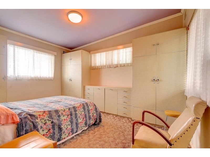 15 Hunt Crescent, Christies Beach SA 5165