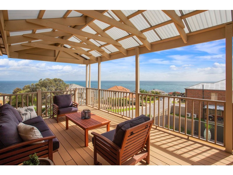 26 Albatross Walk, Hallett Cove SA 5158