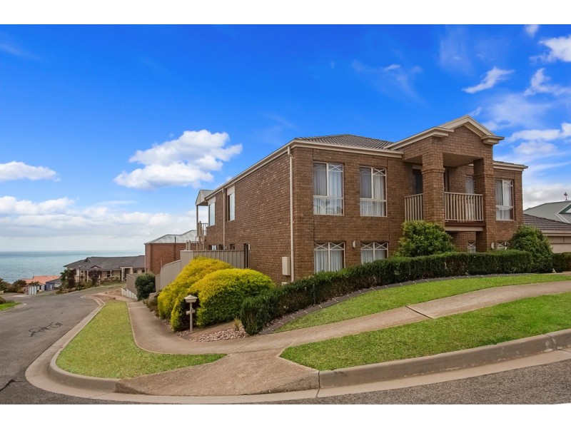 26 Albatross Walk, Hallett Cove SA 5158