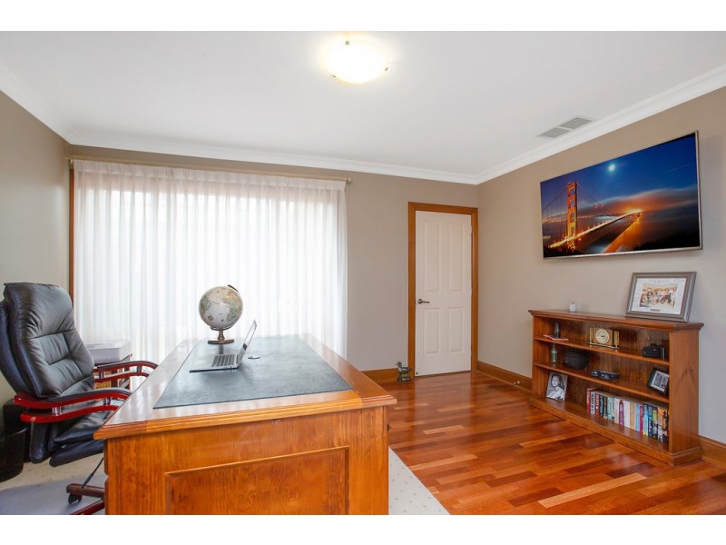 26 Albatross Walk, Hallett Cove SA 5158