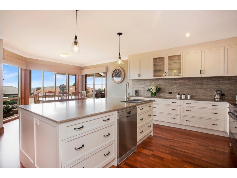 26 Albatross Walk, Hallett Cove SA 5158