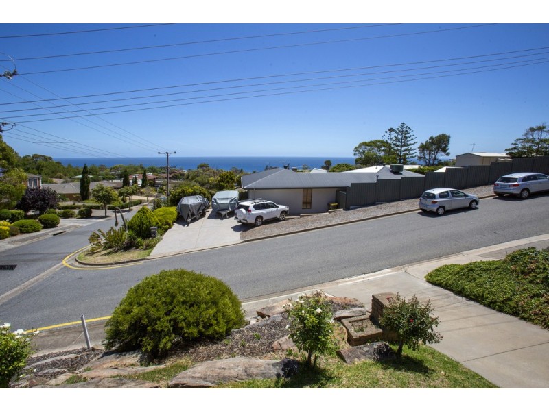 26 Burrington Street, Hallett Cove SA 5158