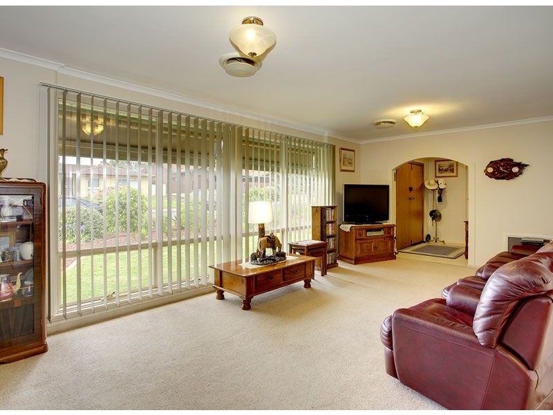 10 Roxanne Street, Happy Valley SA 5159