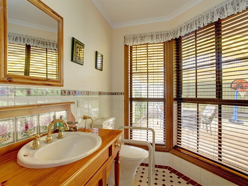 9 Woodcroft Drive, Morphett Vale SA 5162