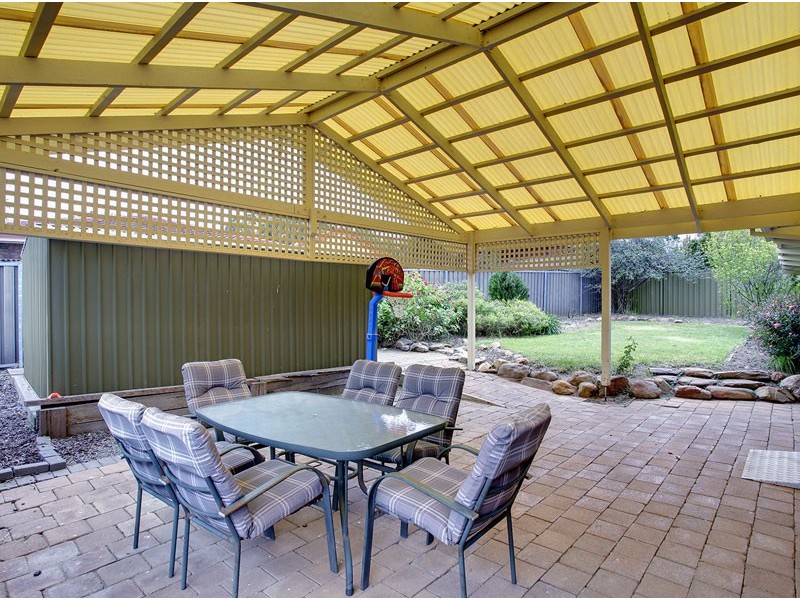 9 Woodcroft Drive, Morphett Vale SA 5162