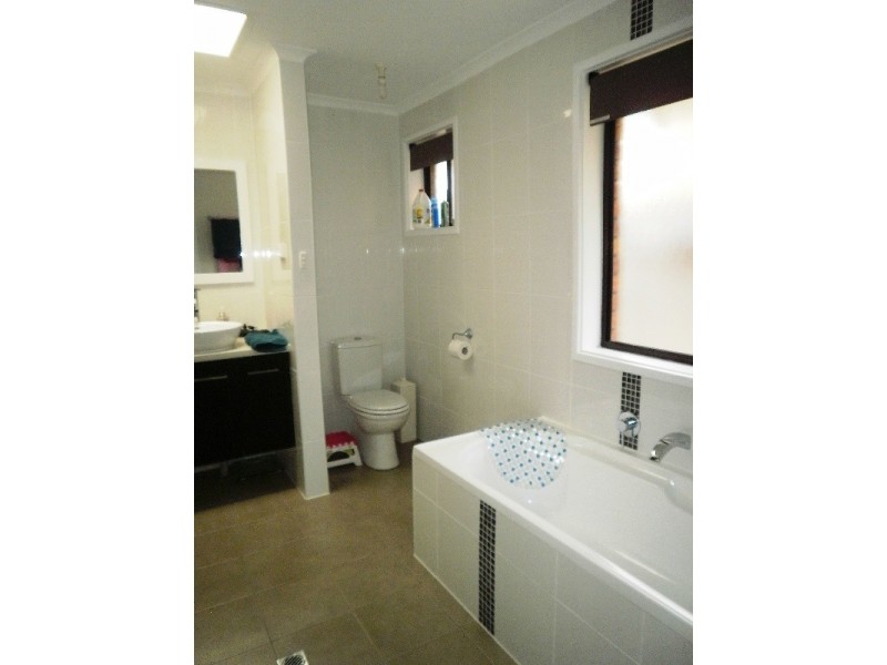 3 trim crescent, Old Noarlunga SA 5168