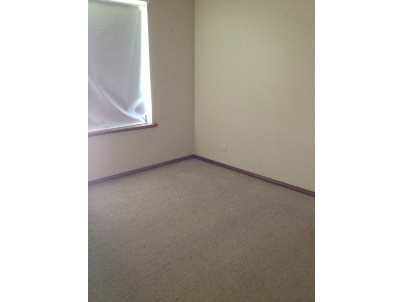 2/32 Warrigal Road, Aldinga Beach SA 5173