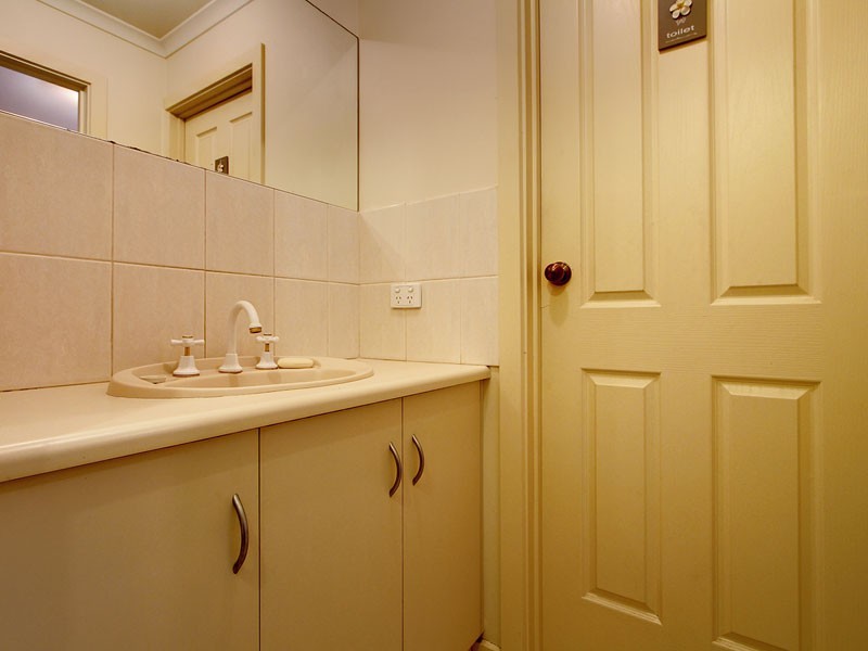 31 Irving Road, Aldinga Beach SA 5173